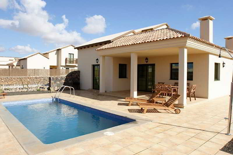 Villas Oasis Casa Vieja La Oliva Exterior photo